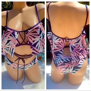 XL NWT Floral Ruffle Strappy Rouch Bottom Bikini